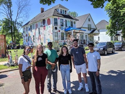 SURF students with Tyree Guyton at the Heidelberg Project